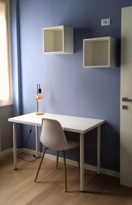 La Casa Di Anna, Appartamento Trilocale Con Balcone E Garage 브레시아 외부 사진
